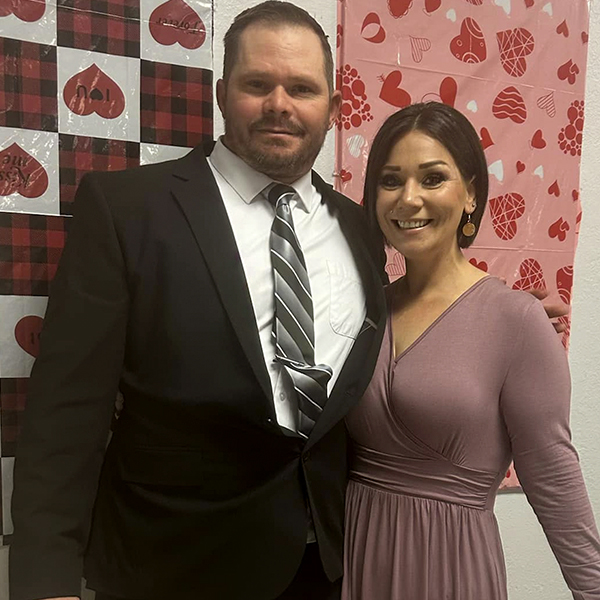 Pastor Charley & Samantha Layshot